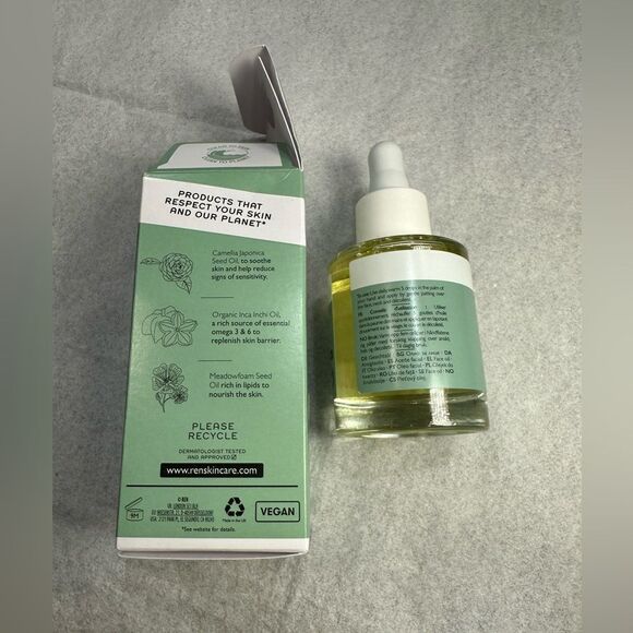 REN Clean Skincare Evercalm Barrier Support Elixir 30ml - Picture 3 of 5